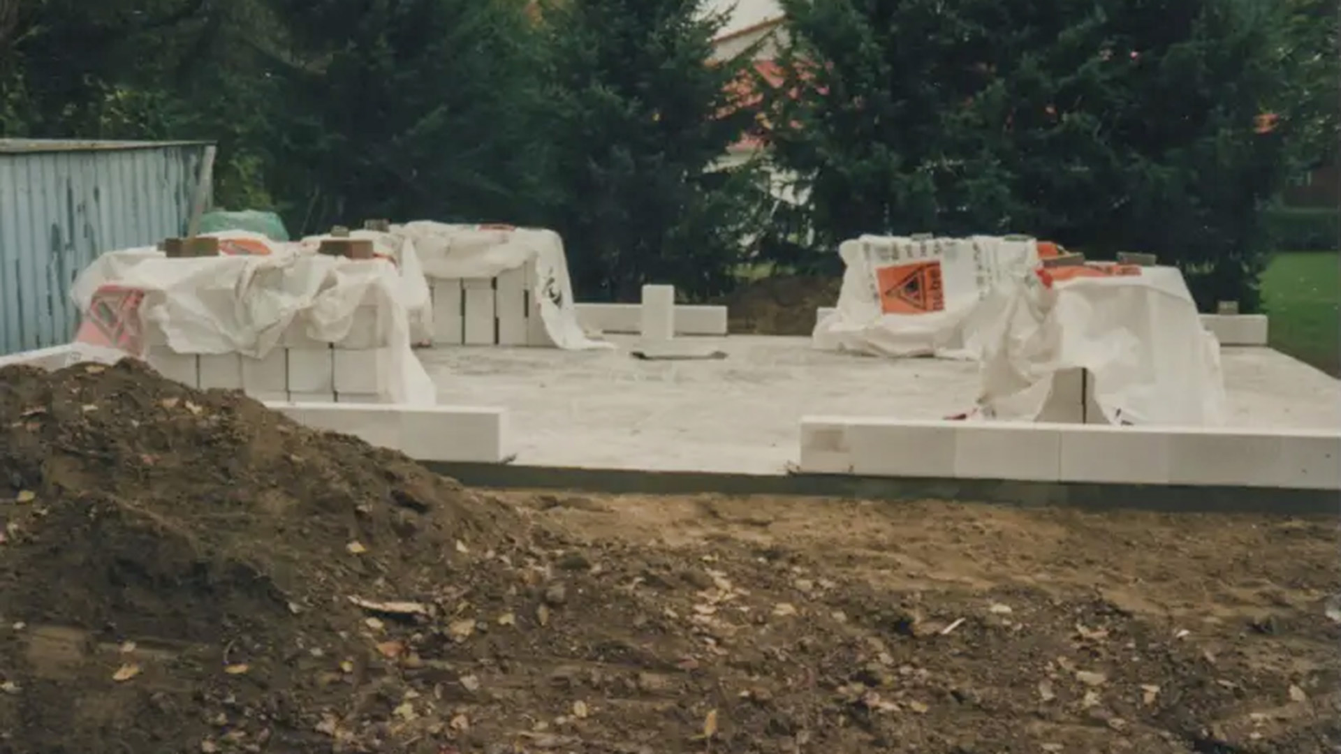 tennishaus fundament